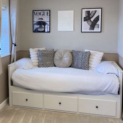 HEMNES Daybed frame with 3 drawers, white, Twin