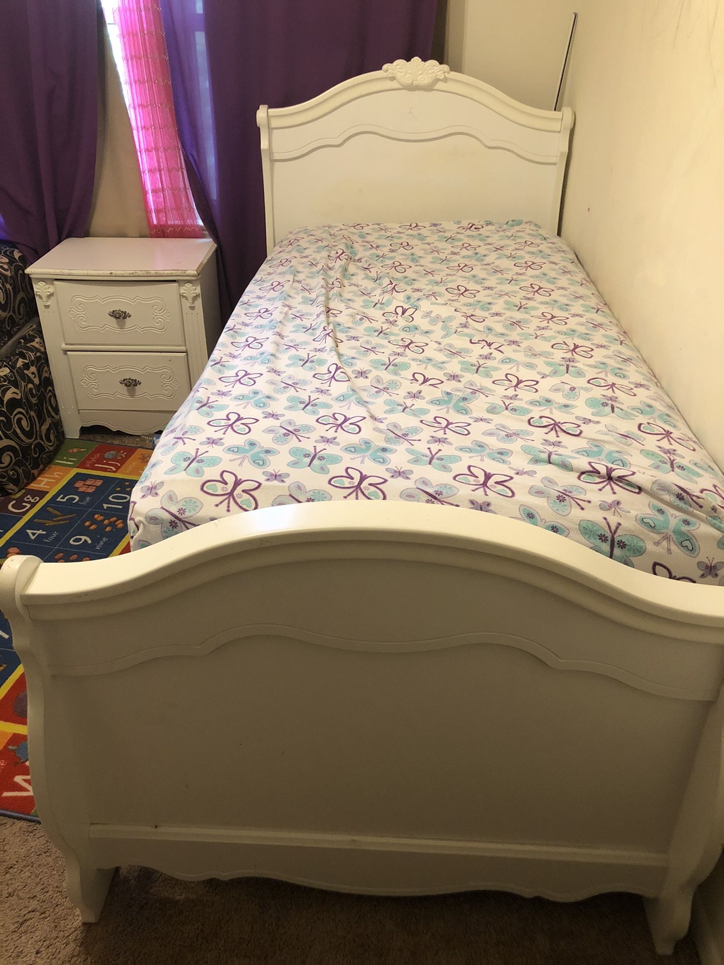 Twin Girls bedroom set