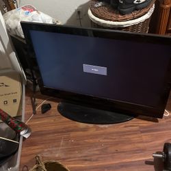42” TV, Works Good 