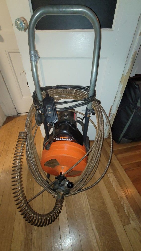 MINI ROOTER XP • General Pipe Cleaners • 75 Foot Drain Sewer Cleaner Snake Self-feed
