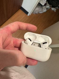 Apple AirPods Pro 2