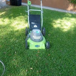 Greenworks Electric Lawn Mower