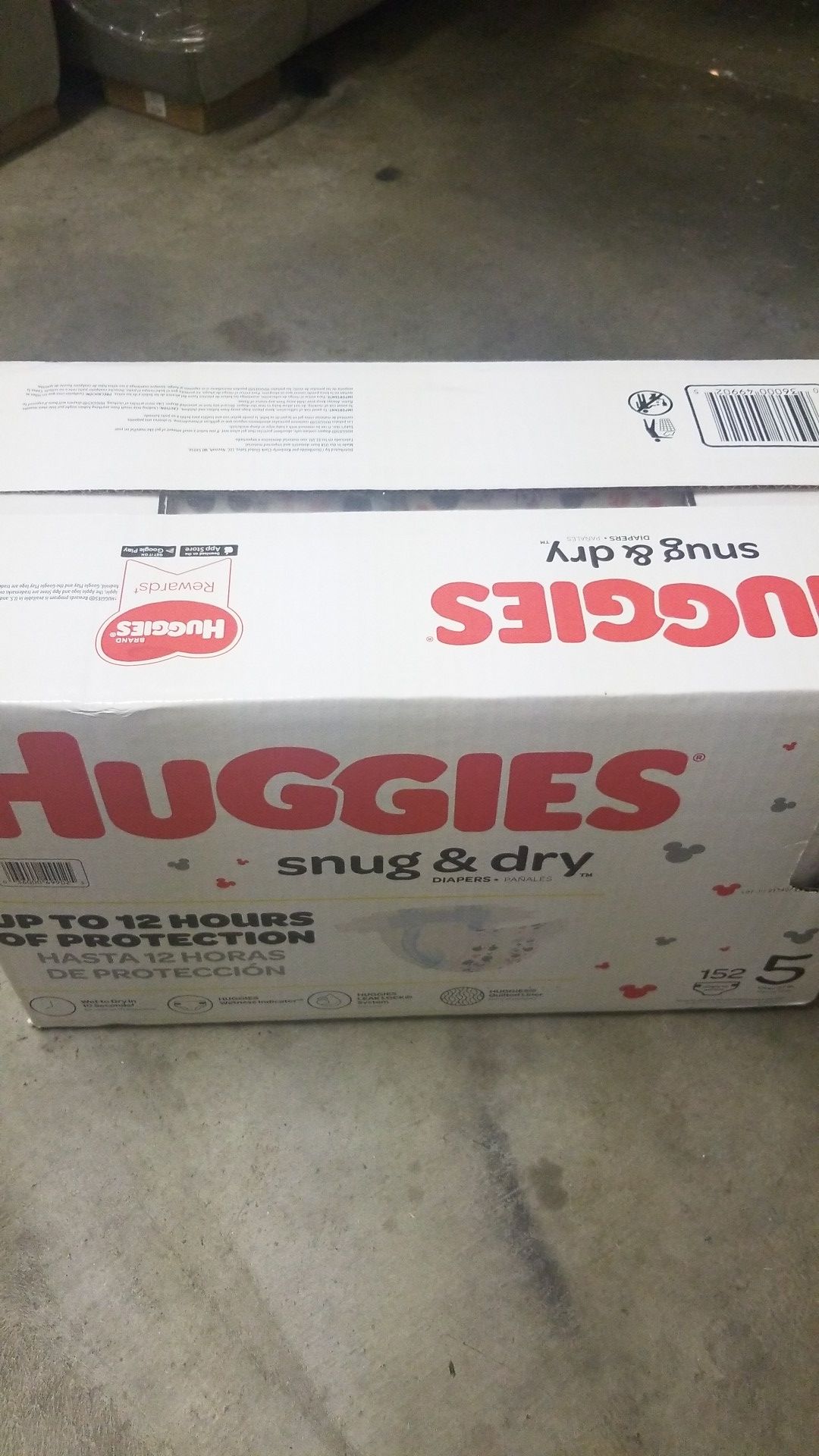 HUGGIES SNUG & DRY SIZE 5 152 CT.