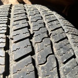 Tires 275/60/22
