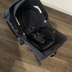 Nuna Pippa Urbn Car Seat 