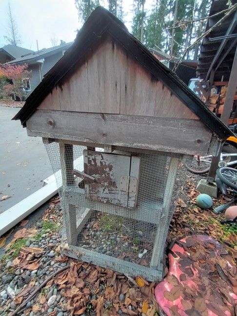 Rabbit/ Critter Home 