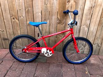 VINTAGE SCHWIIN AEROSTAR 20”