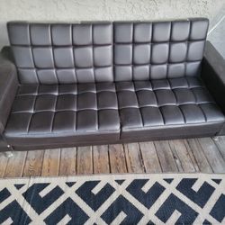 Futon 