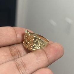14K Nugget Ring size 11