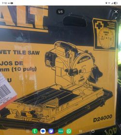 DEWALT D24000 10-Inch Wet Tile Saw