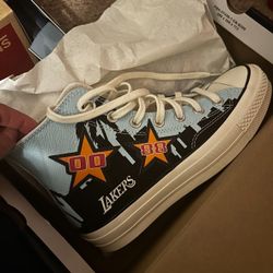 Chinatown Converse (Lakers)