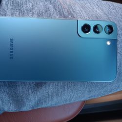 Cell Phone  Samsung Galaxy S22 Plus