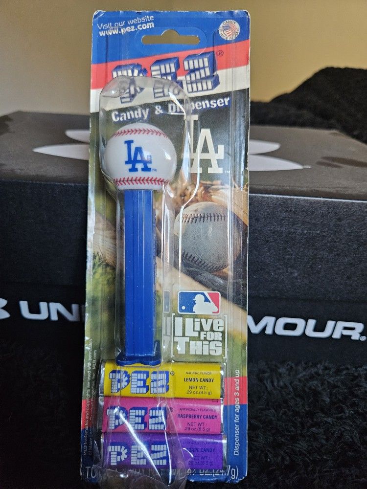 L.A. DODGERS PEZ IN A BOX