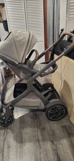 Stroller NuNa