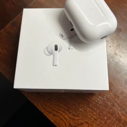 AirPod Gen 2 Pro