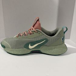 Nike Juniper Trail 3 Mens 11.5 Trail Running Hiking Sneakers Green FQ0904 NO BOX