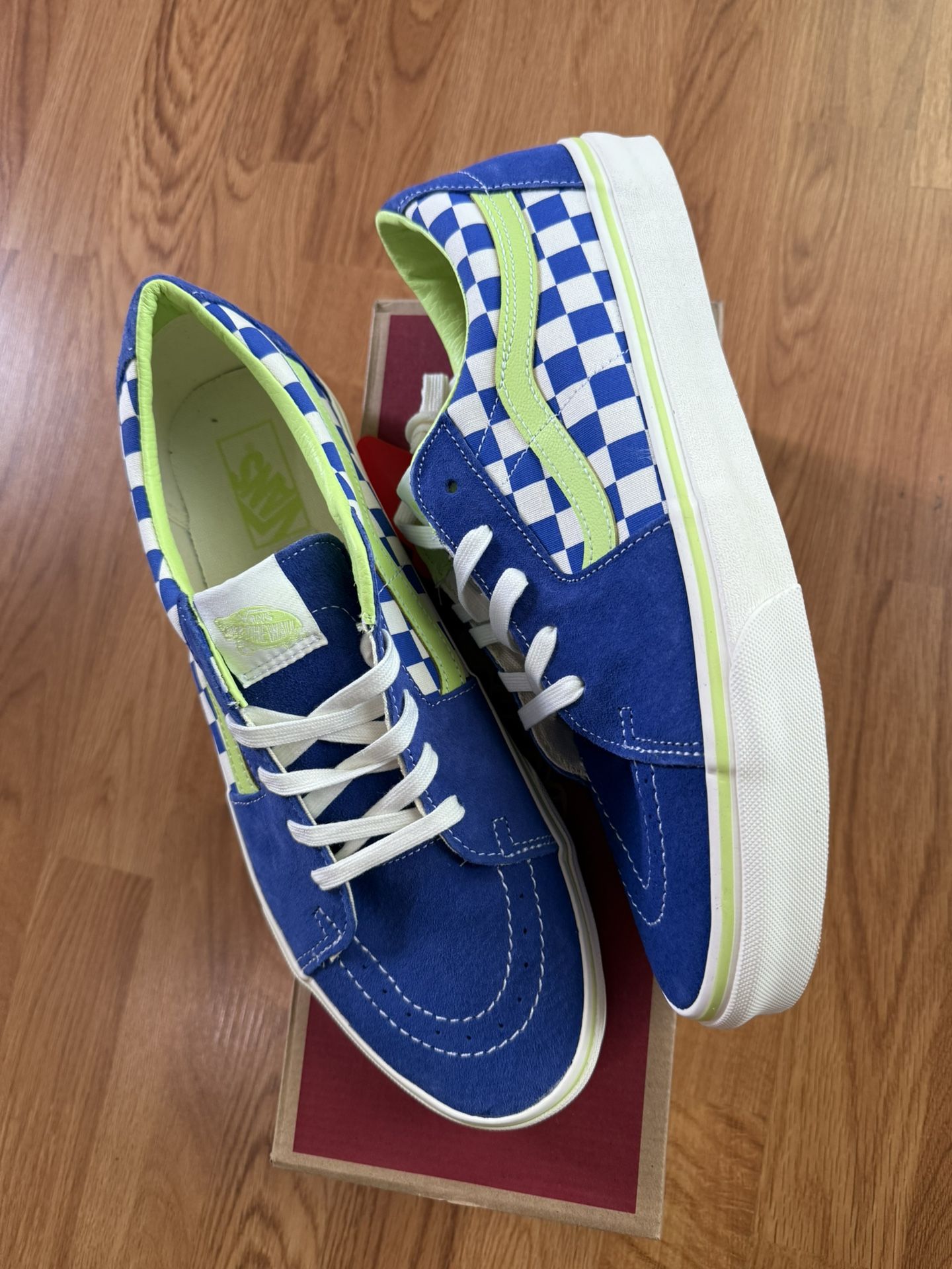 New Men’s Vans Sz 8, 9, 11, 13