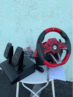 Nintendo Switch HORI Mario Kart Racing Wheel Pro Deluxe