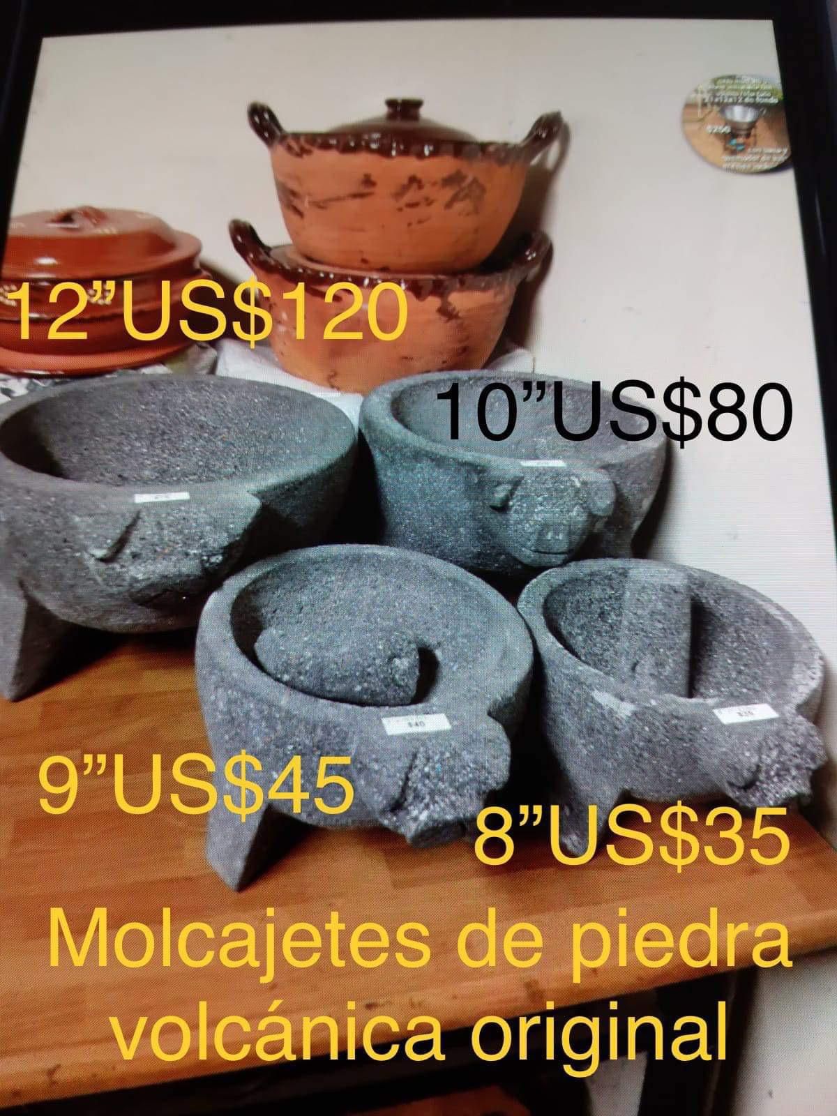 Molcajetes de piedra volcánica originales