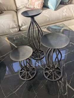 Set of 3 Metal Pillar Candle Holders