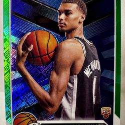 2024 Topps Victor Wembanyama Rookie Card Green Topps Refractor