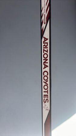 Pair of 53” Arizona coyotes hockey sticks
