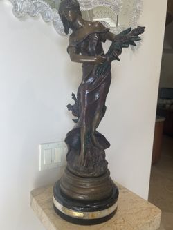 Bronze Sculpture Reine des Prés by August Moreau – 30”