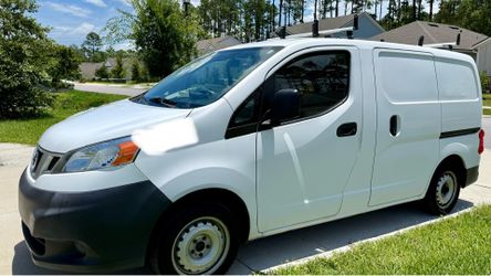 2017 Nissan Nv200