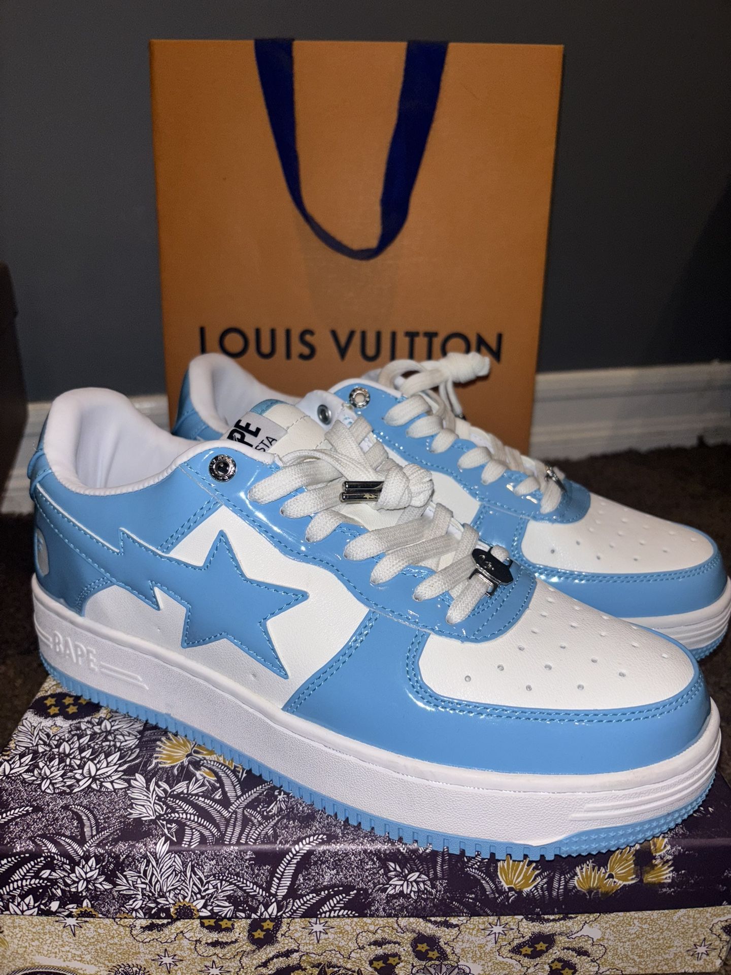 Bapestas Size 11 NEW Blue
