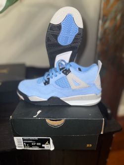 Jordan’s 4 Retro SZ 1Y