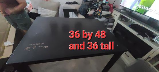 Dining table with chairs - great condition price reduced