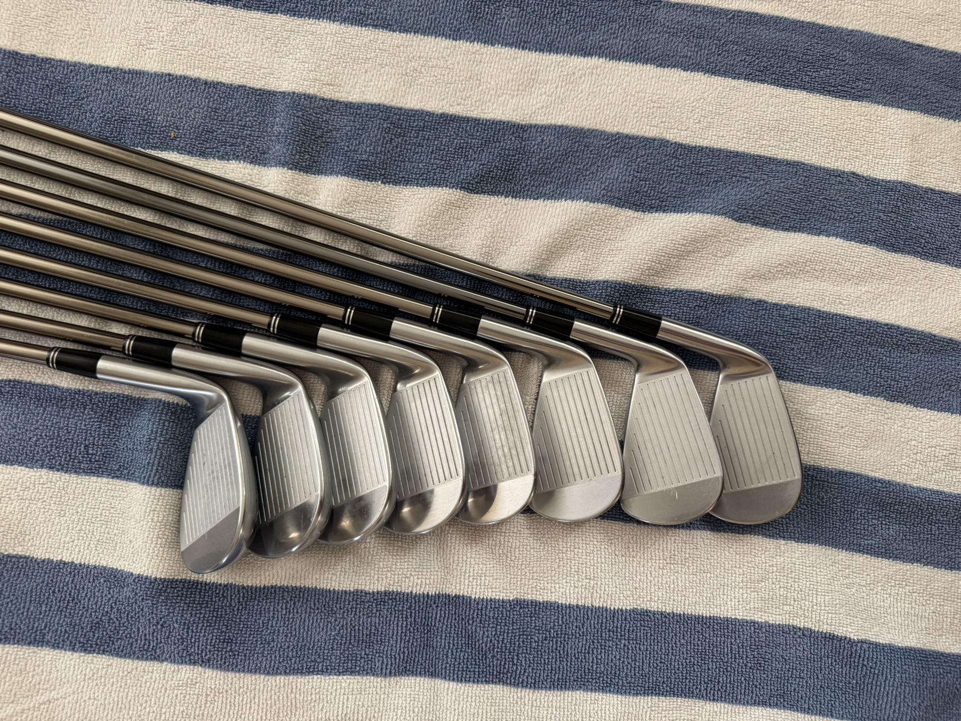 Srixon Z565 Golf Club Set