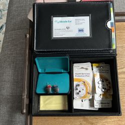 In The Ear Miracle Ear Hearing AIDS 