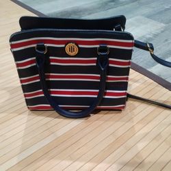 Tommy Hilfiger bag