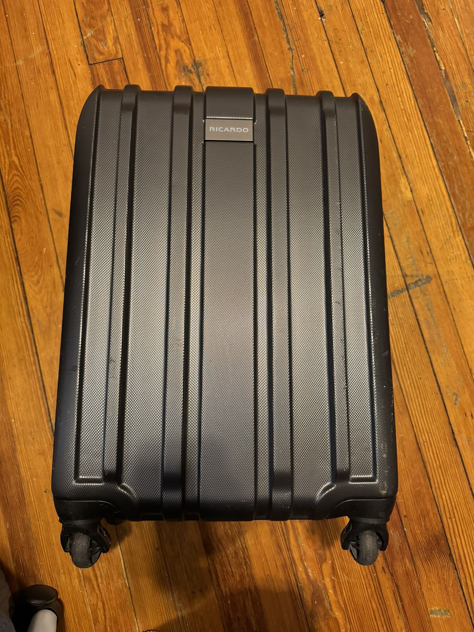 Richardo Suitcase 