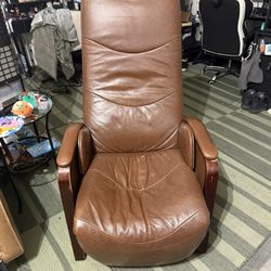 Recliner Chair