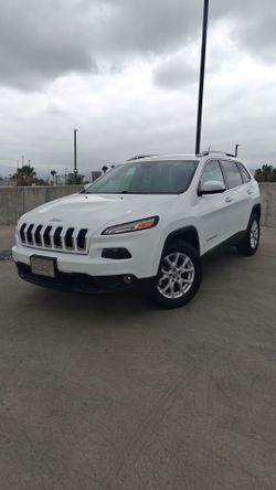 2018 Jeep Cherokee 4x4 Only 55k Miles