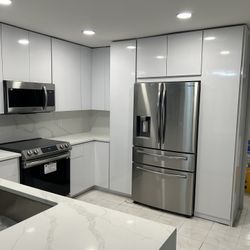 New Modern kitchen cabinets for sale 