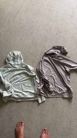 Vuori hoodies