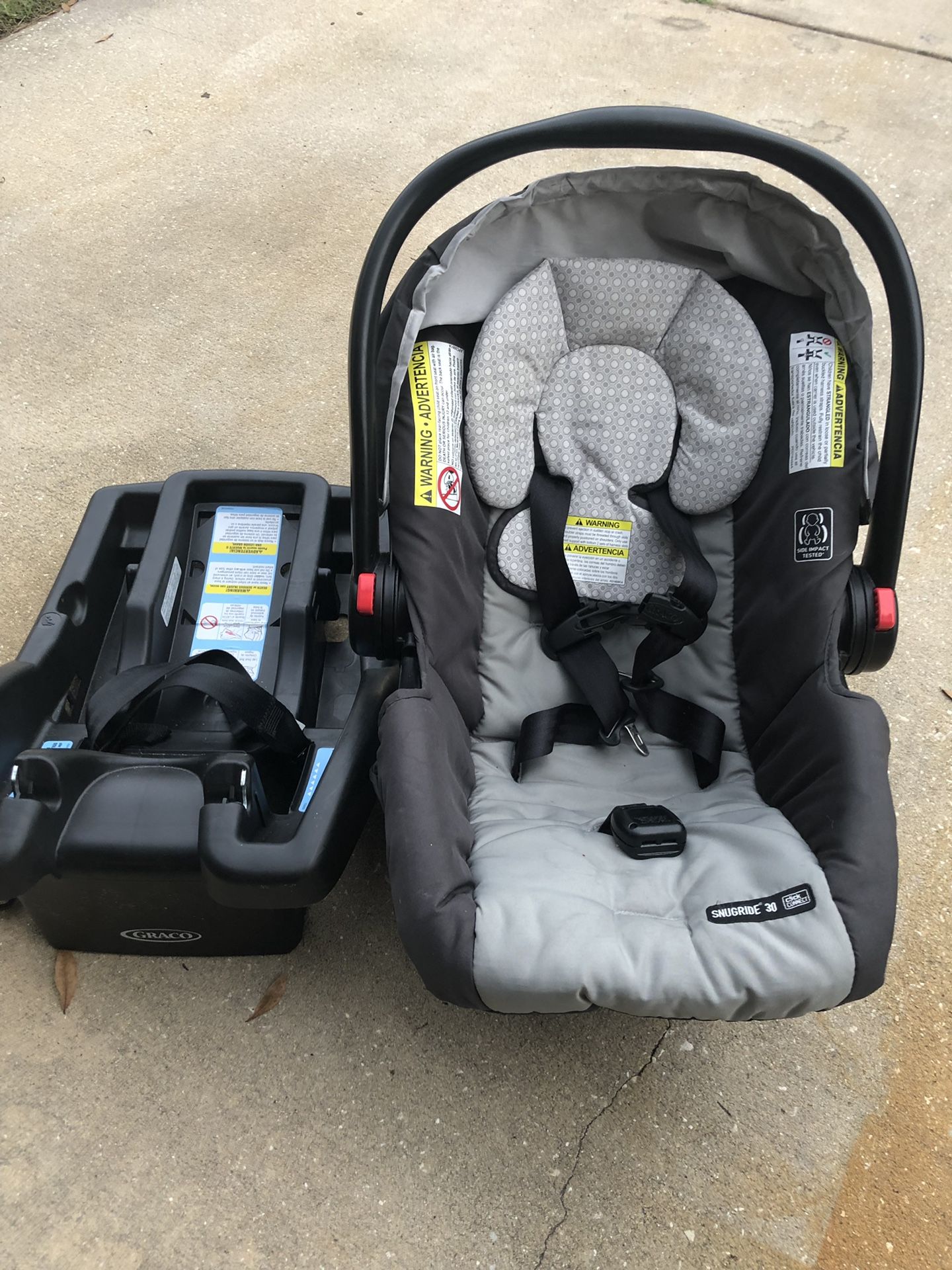 Graco infant car seat