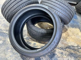 4x LIKE NEW PIRELLI ALL SEASON 94W 245/40R19 99% TREAD 245/40/19