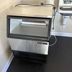 Ice Machine Industrial NSF