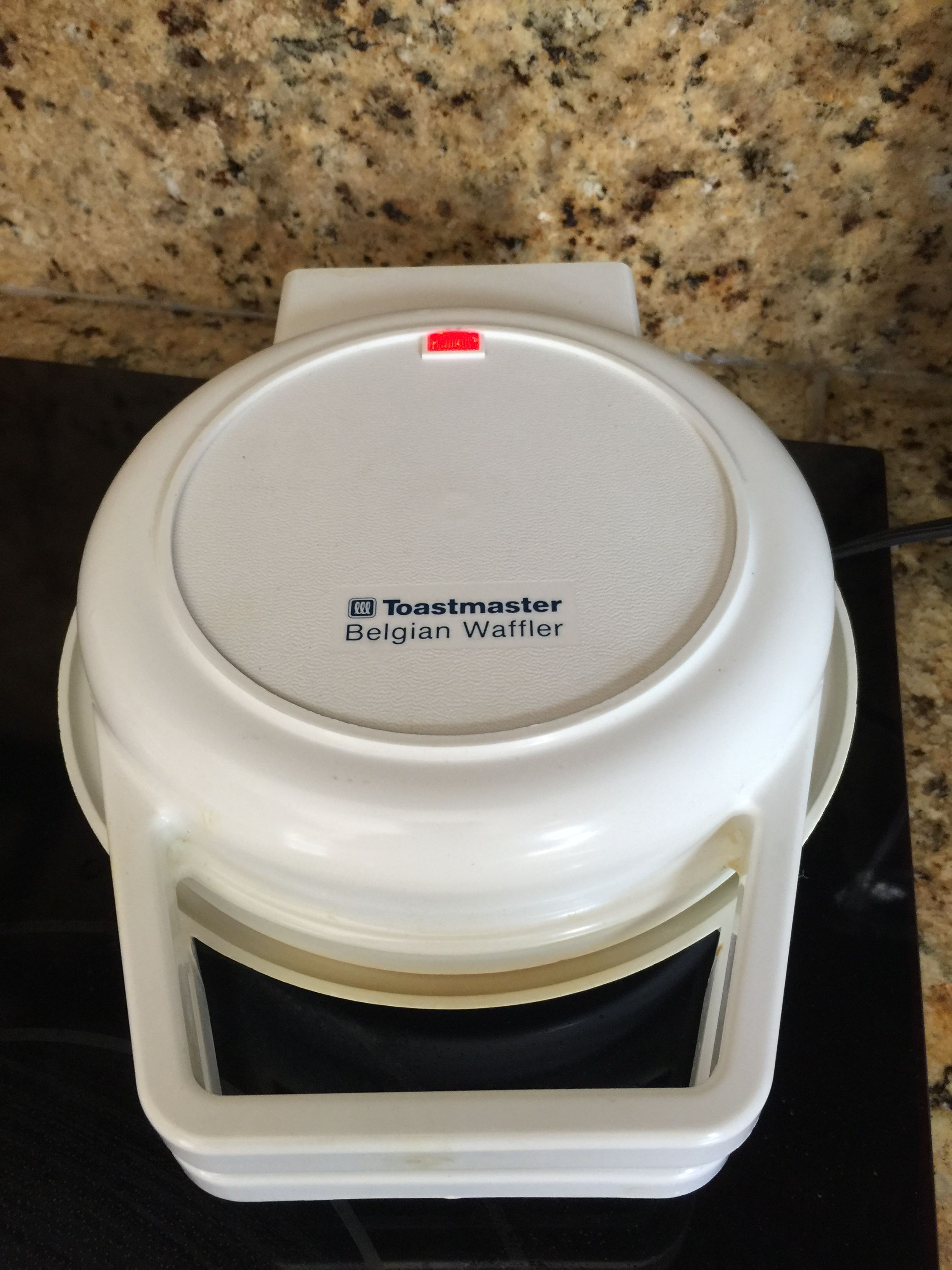 Toastmaster Belgian Waffle Maker - Works Great!
