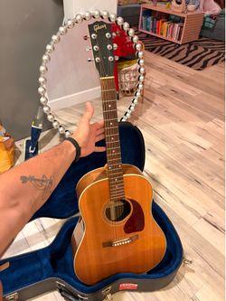 Gibson J-15 Acoustic/Electric Guitar