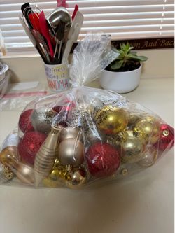 43 Vintage Christmas Bulbs Take All for $5