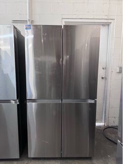 Samsung 23cu French Door Fridge (RF23B7671SR) — $1,800 | Retail $3,700 | San Fernando