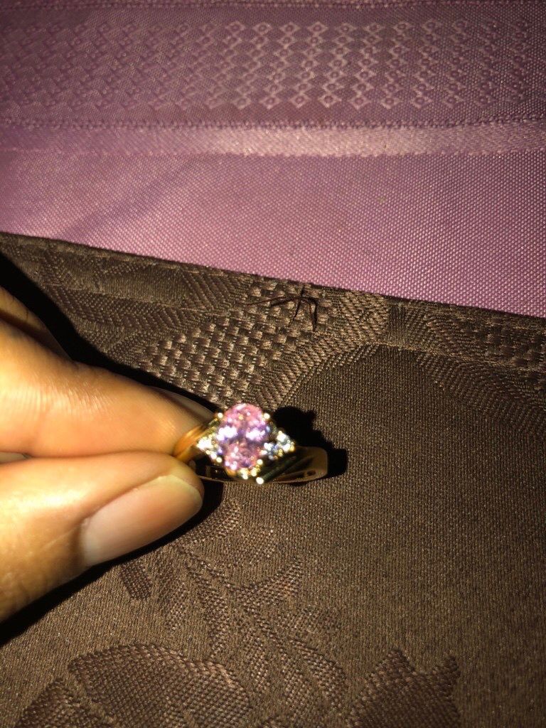 Gold pink diamond ring