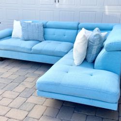 Contemporary Sectional Couch 