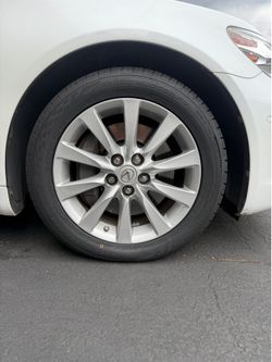 5x120 Lexus Rims 235/50/18 Like New Tires