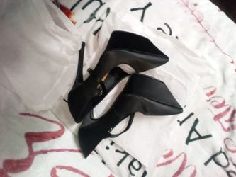 Mew Mews 6 1/2 Heel Brand Knew